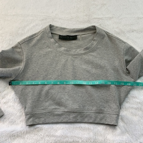 Like New Norma Kamali Gray Crop Reflective Sweatshirt Top - Picture 2 of 6